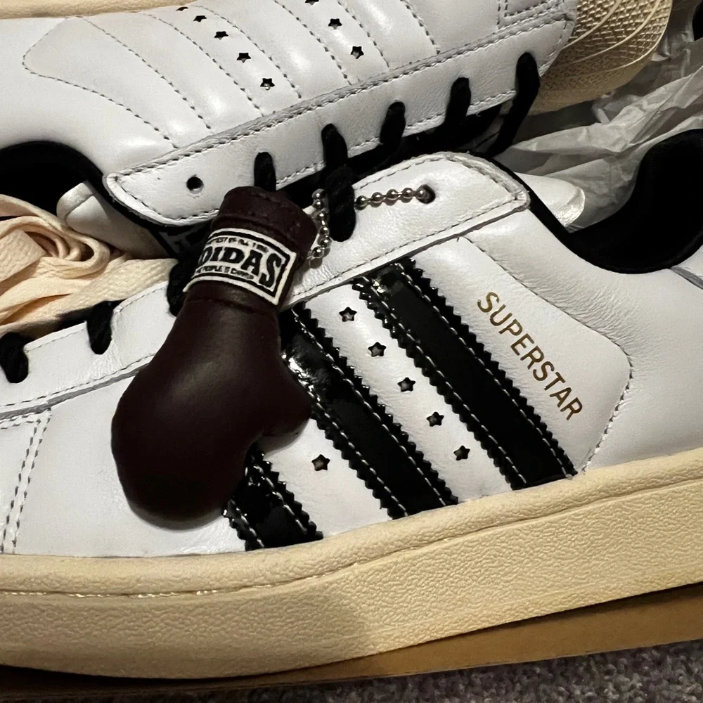 Adidas Originals Superstar II Muhammad Ali Men’s Size 4.5, Women’s Size 5.5